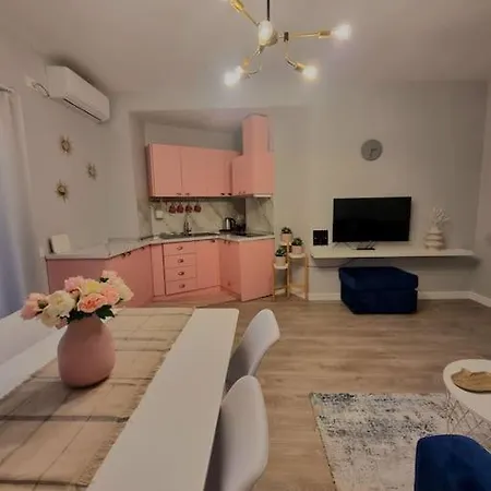 Apartment Gem Tirana